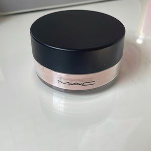 Mac Iridescent Powder